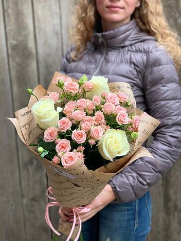 Букет цветов из: Розы в Елизово