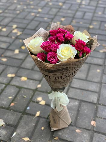 Букет цветов из: Розы в Елизово